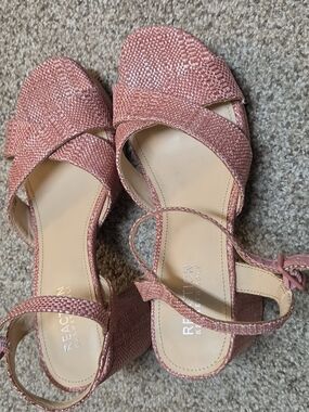 Womens Pink Textured Sandal with Block Heel